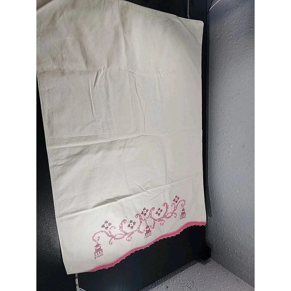 Pink Coconut Boutique 21×28 this
